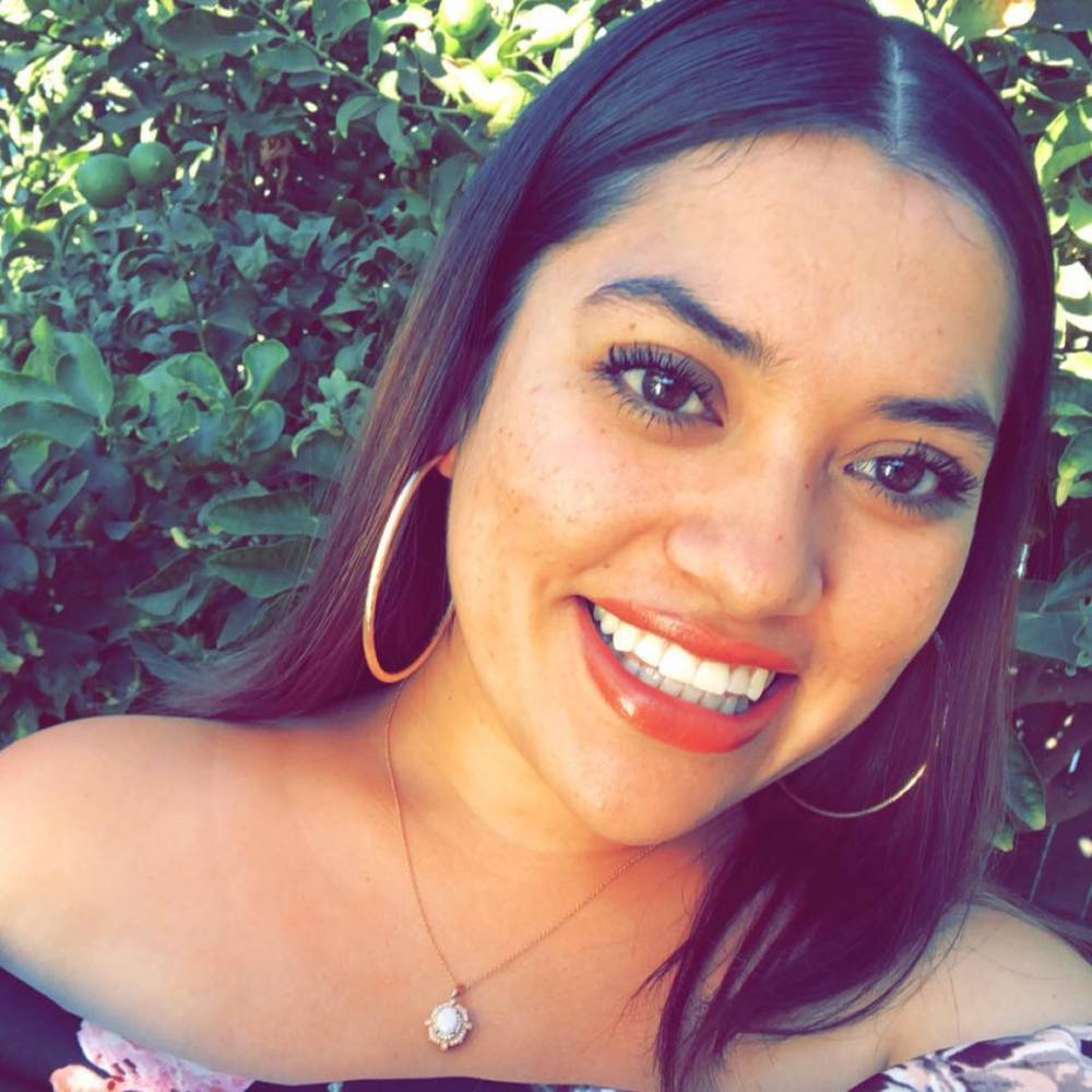 Meet your Posher, Blanca